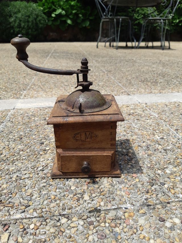 Molinillo café antiguo ELMS