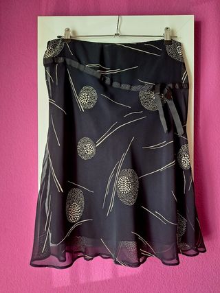 Falda midi Zara