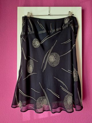 Falda midi Zara