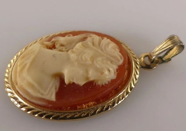 Colgante tipo Camafeo