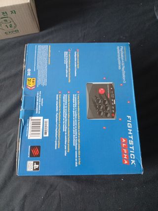 MadCatz Fightstick Alpha - PS4