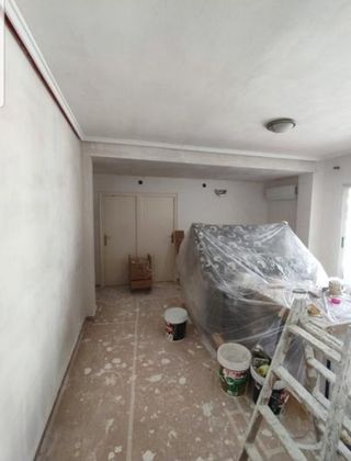Pintor de habitaciones/pisos/local/oficina