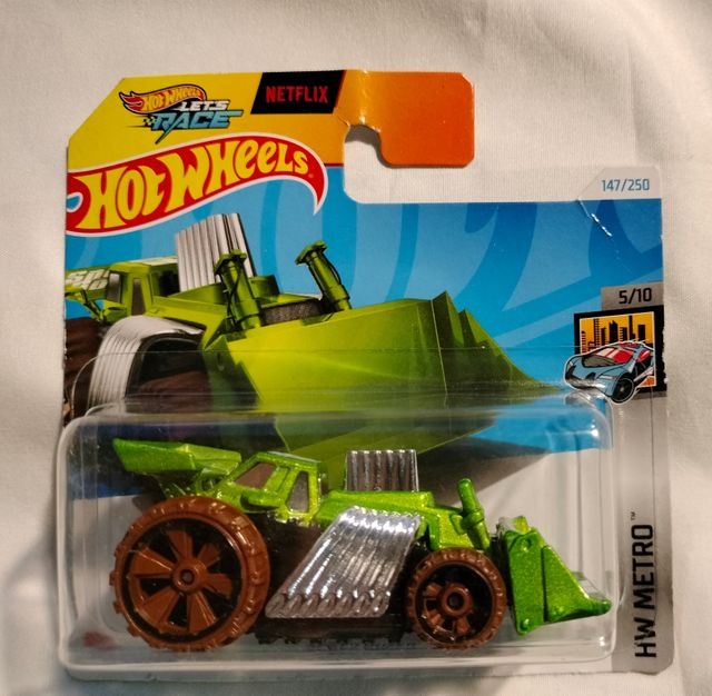 10 Coches HOT WHEELS cerrados 2€ cada uno LOTE 3