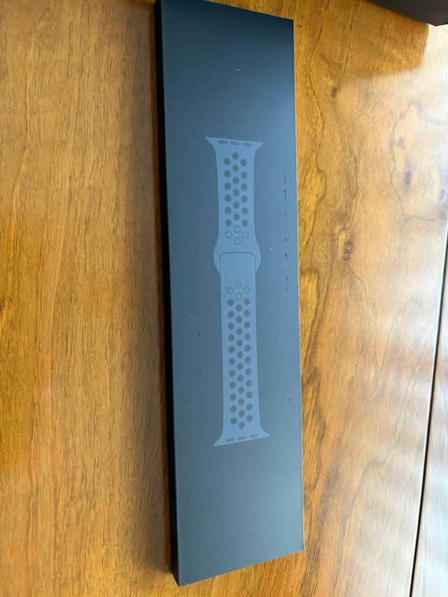 Apple Watch 44mm - Space Gray