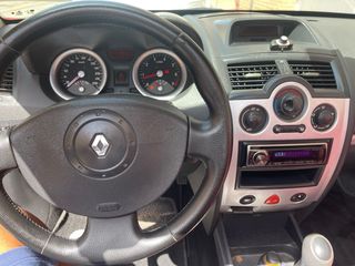 Renault Megane Coupe 2006