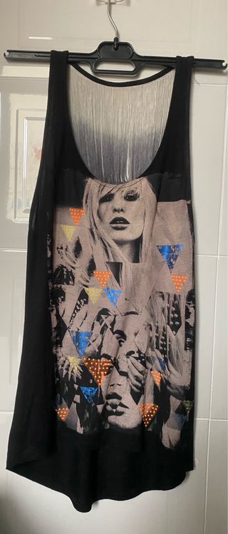 Camiseta negra flecos espalda - XS