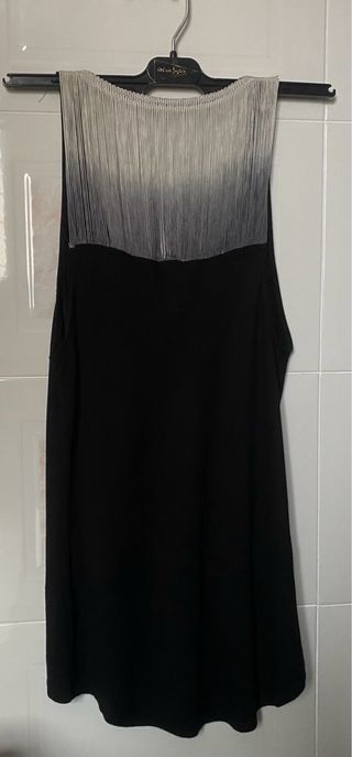 Camiseta negra flecos espalda - XS