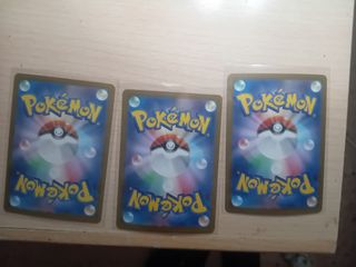 3 cartas Pokémon JaponesasTangela Caterpie Kecleon