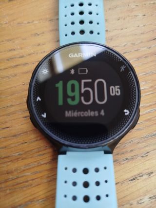 Garmin Forerunner 235 - Azul y Negro
