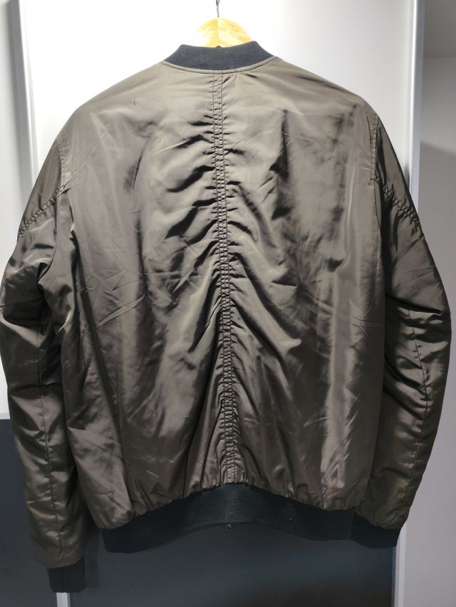 Chaqueta bomber Pull&Bear XL