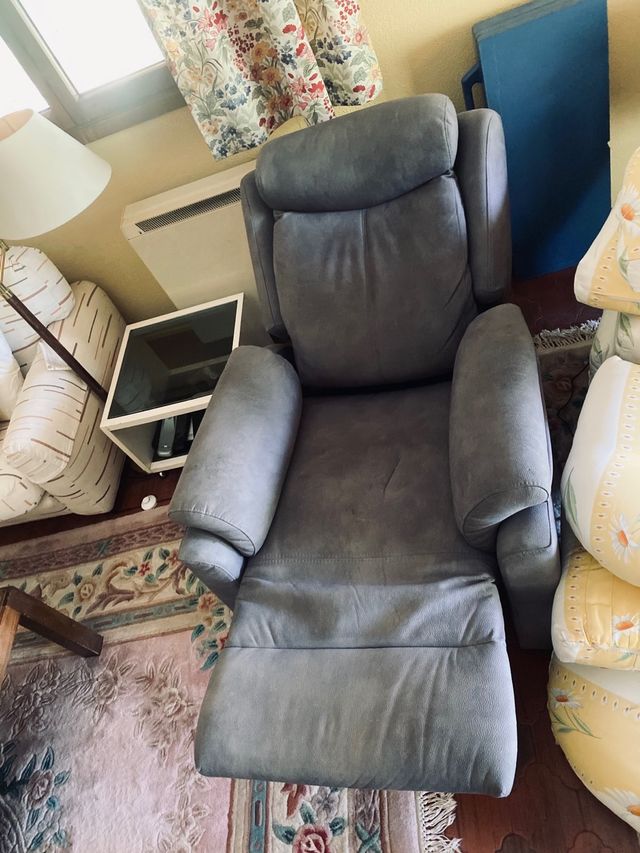 Butaca Relax Gris - Piel Sintética