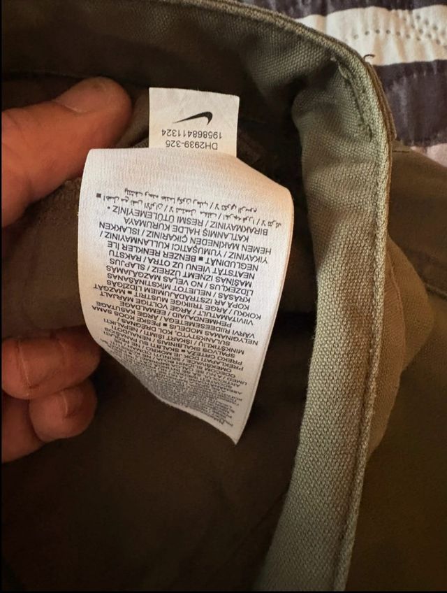 Shorts Nike SB - Verde Oliva