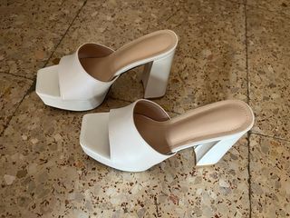 Tacones blancos plataforma