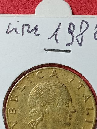 Monete Italia 200 Lire lotto 3