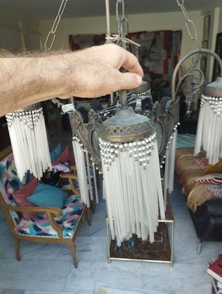 Lampara neogótica antigua