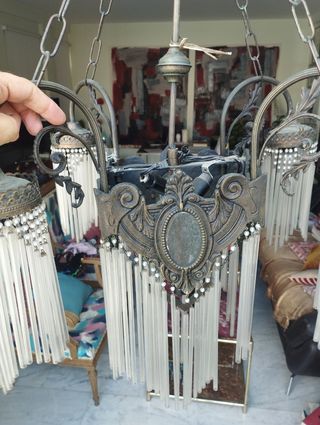 Lampara neogótica antigua