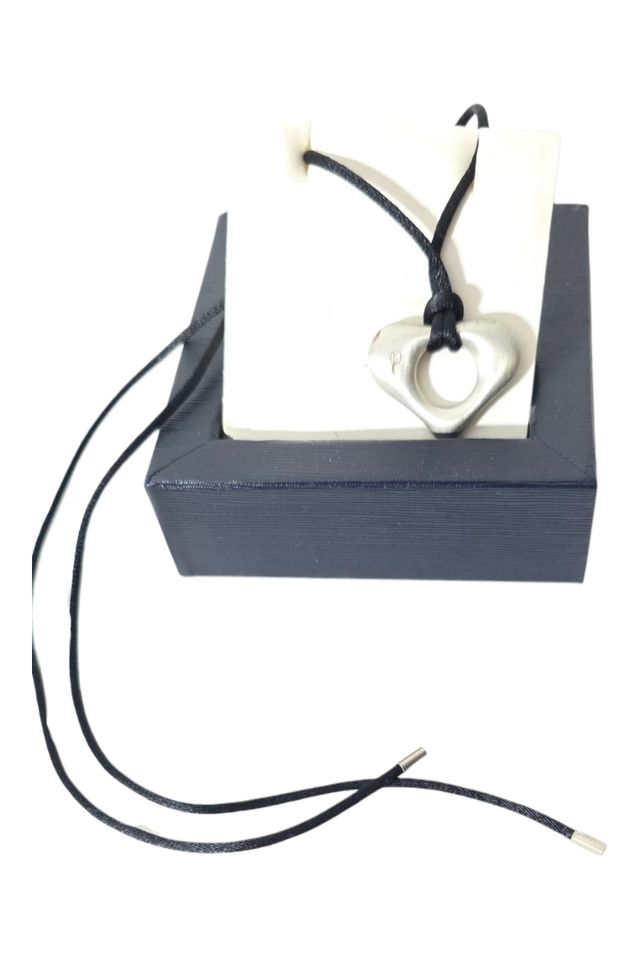 COLLANA ARGENTO SATINATO E DIAMANTE Molecole