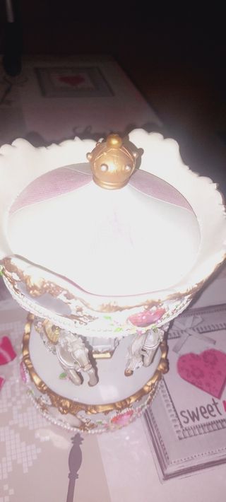 Carillon musicale cavalli bianchi