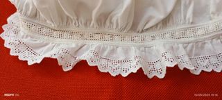 Gorro de dormir blanco, antiguo