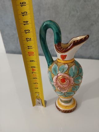 Piccolo Vaso in Ceramica Dipinto a Mano Deruta San
