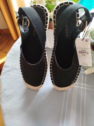 Sandalias Primark negras nº37