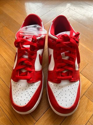 Nike Dunk Low SP St. John’s rojas
