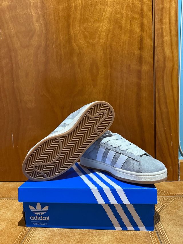 Zapatillas Campus grises