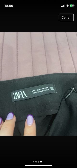 Falda midi Zara negra