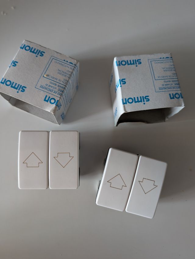 2 Pulsadores persiana Simon 27496-65 nuevo blanco