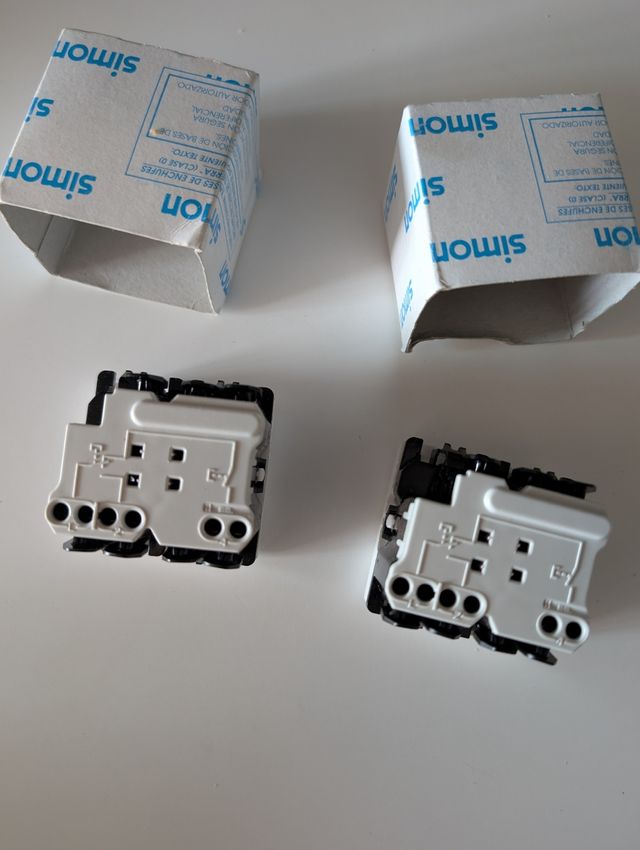 2 Pulsadores persiana Simon 27496-65 nuevo blanco