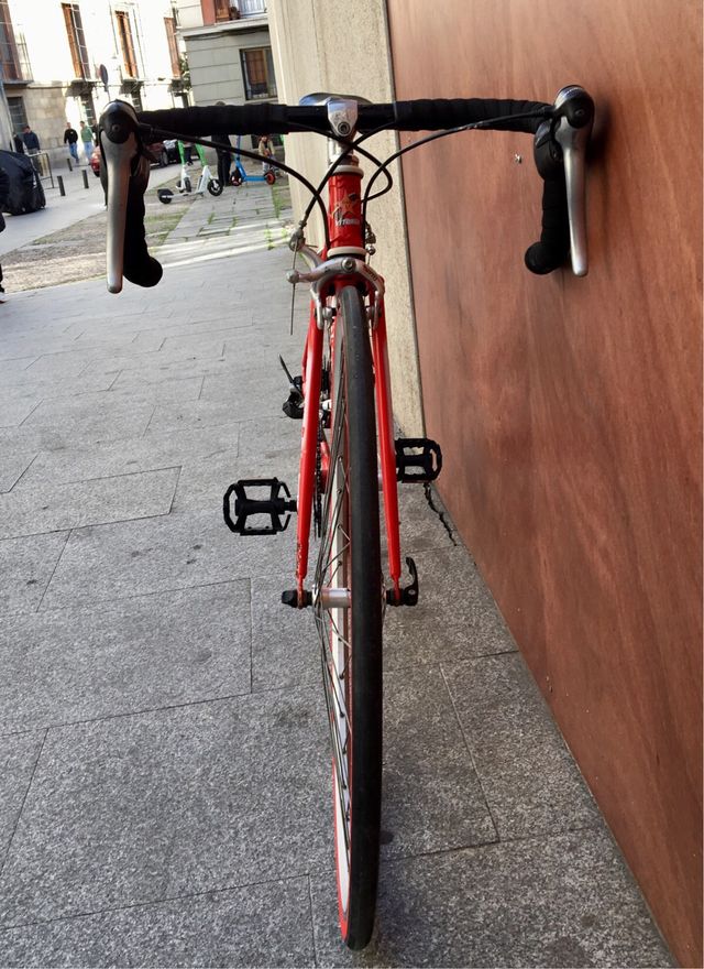 Bicicleta carretera Victoria / t.Pequeña cadete