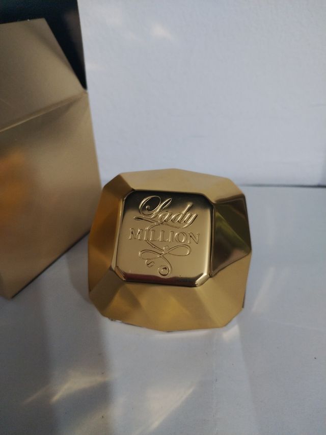 Lady Million Paco Rabanne version 2010