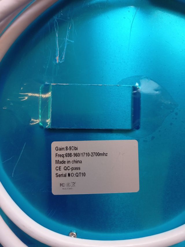 Repetidor amplificador señal móvil tri-banda GSM 3