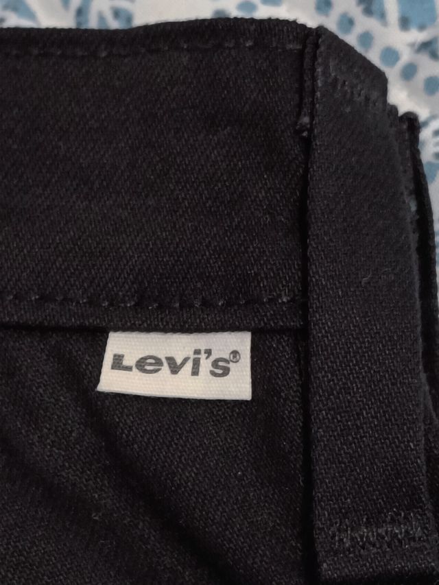 Pantalones chinos Levi's negros