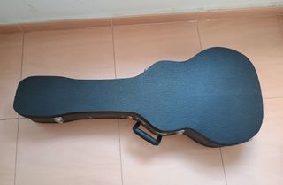 Fender CT-140SE con estuche rígido