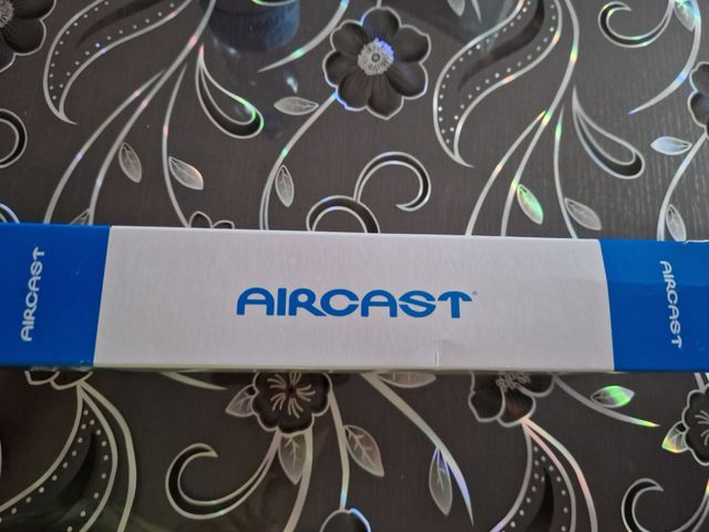 Aircast Air-Stirrup Universe - Tutore