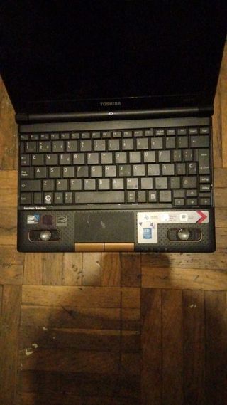 Toshiba NB500 Netbook - Portátil