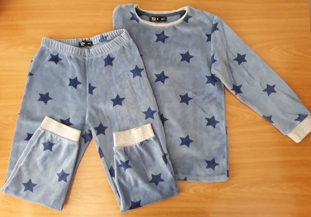 Lote 3 pijamas infantiles 6-7 años