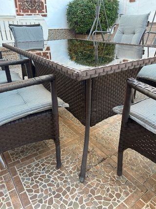 Mesa jardín 6 sillas ratán