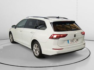 Volkswagen Golf Life eTSI
