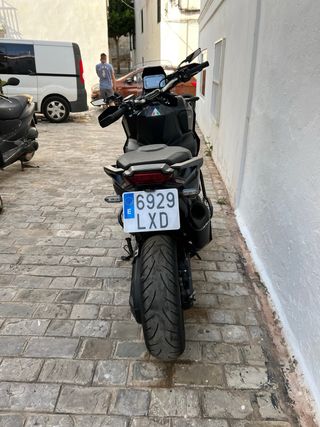 Honda XADV 750