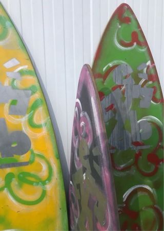 30€ c.u. tipo Tablas surf decoradas