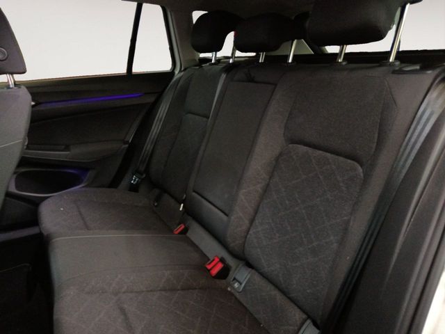 Volkswagen Golf Life eTSI
