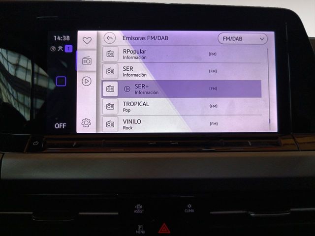 Volkswagen Golf Life eTSI