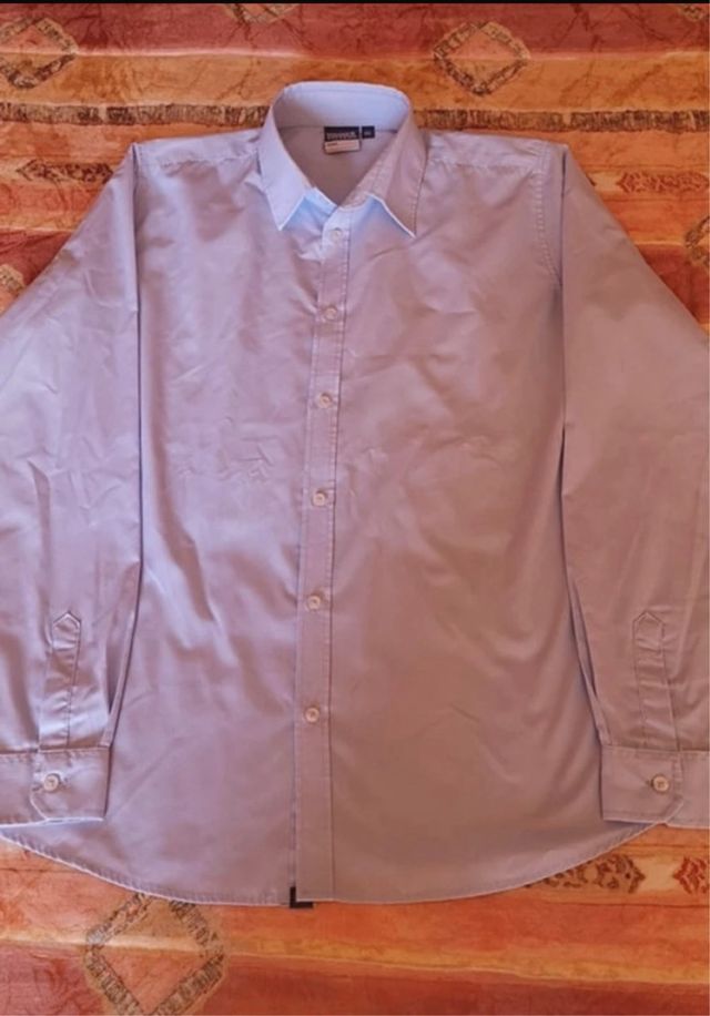 Uniforme colegio Aceimar talla 16.