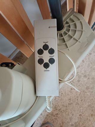 Cama articulada eléctrica beige