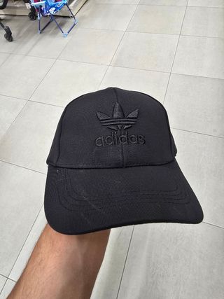 ¡OFERTA! Gorra Adidas negra