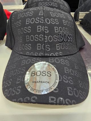 ¡OFERTA! Gorra BOSS negra snapback