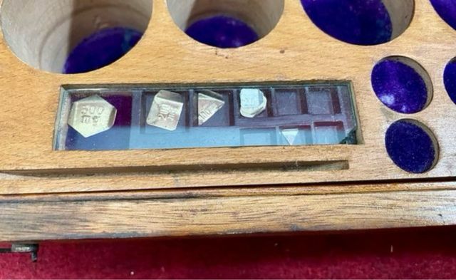 Juego de pesas antiguas precisión Arthur H. Thomas