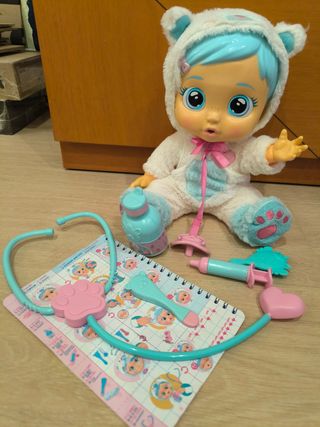 Muñeca Llorona Kristal grande